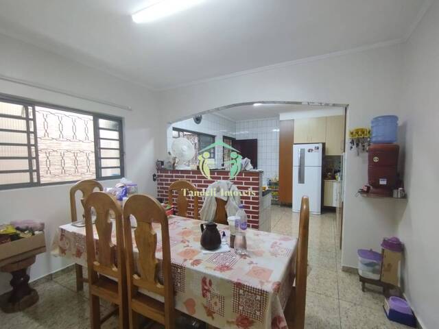 Sobrado para Venda em Santo André - 3