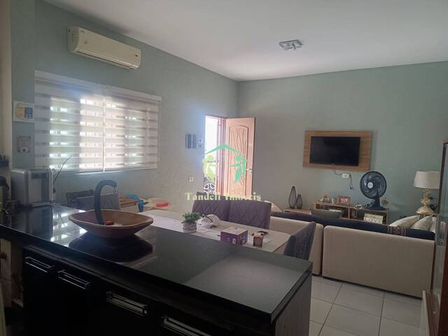 Casa térrea para Venda em Peruíbe - 4