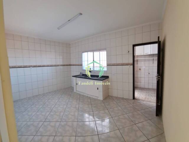 Sobrado para Venda em Santo André - 5