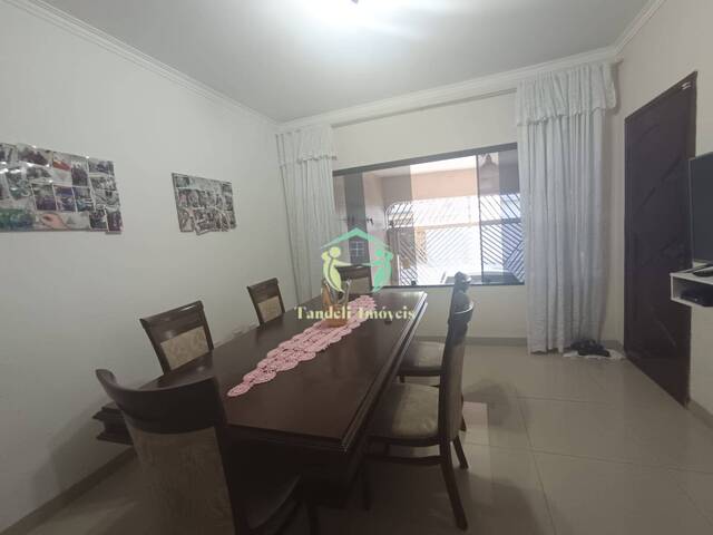 Sobrado para Venda em Santo André - 4