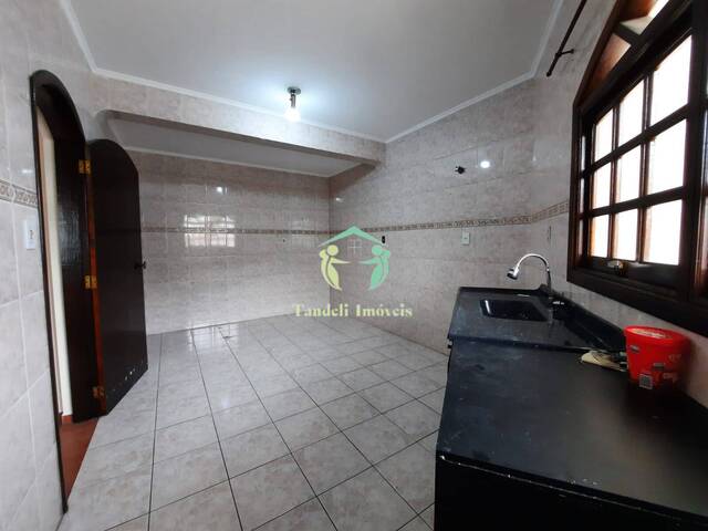 Sobrado para Venda em Santo André - 5