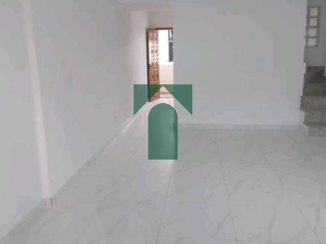 Sobrado para Venda em Santo André - 4
