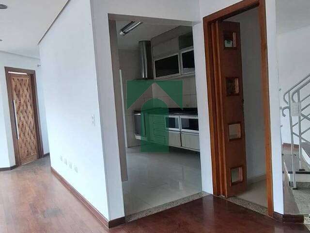 Sobrado para Venda em Santo André - 4