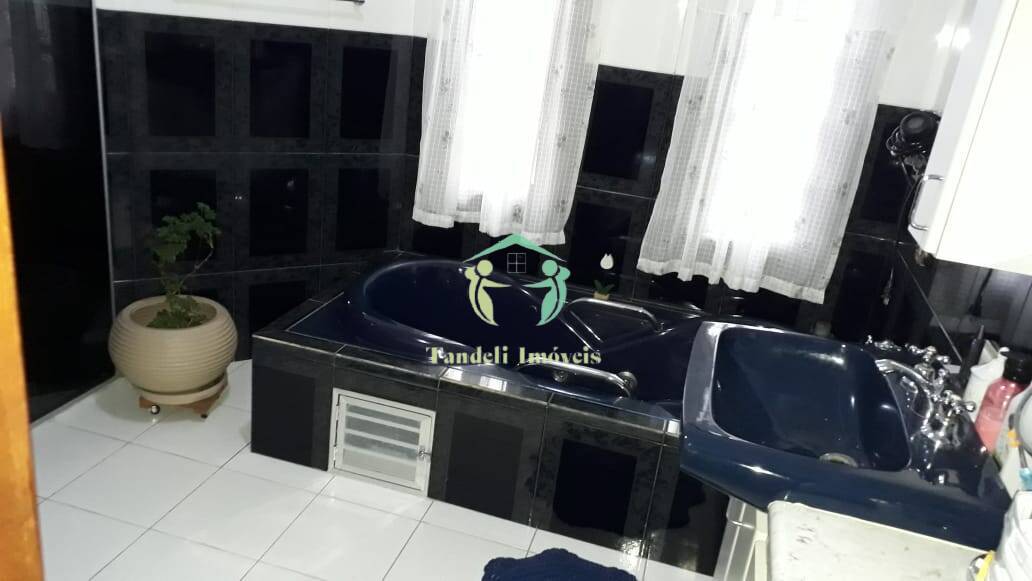 Sobrado, 4 quartos, 250 m² - Foto 34