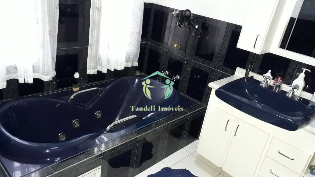 Sobrado, 4 quartos, 250 m² - Foto 35