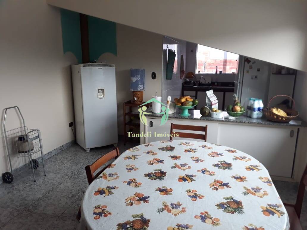 Casa, 3 quartos, 239 m² - Foto 6