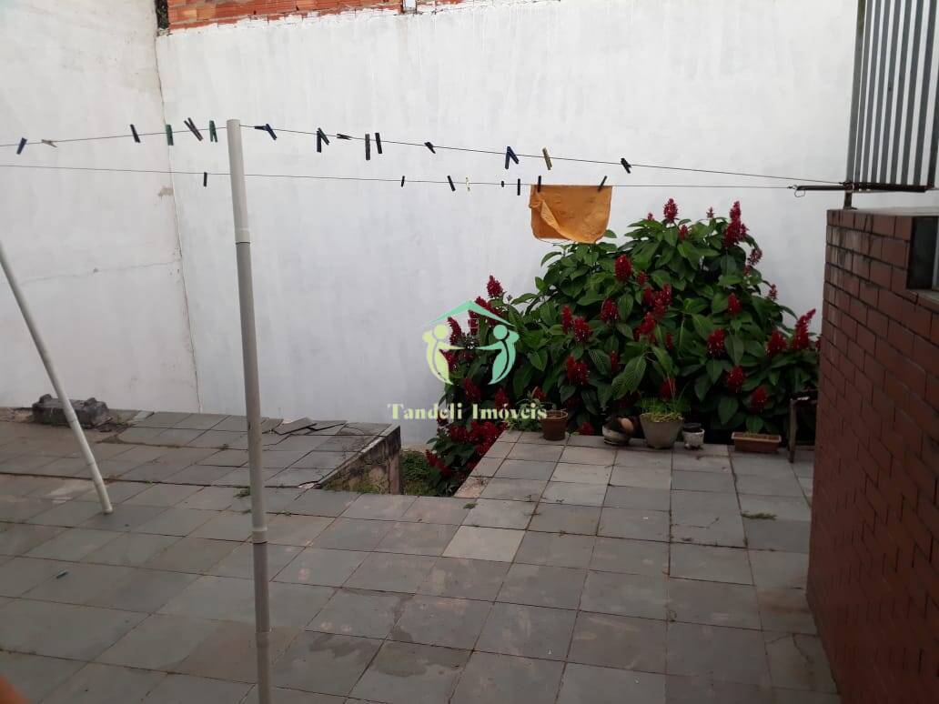 Casa, 3 quartos, 239 m² - Foto 34