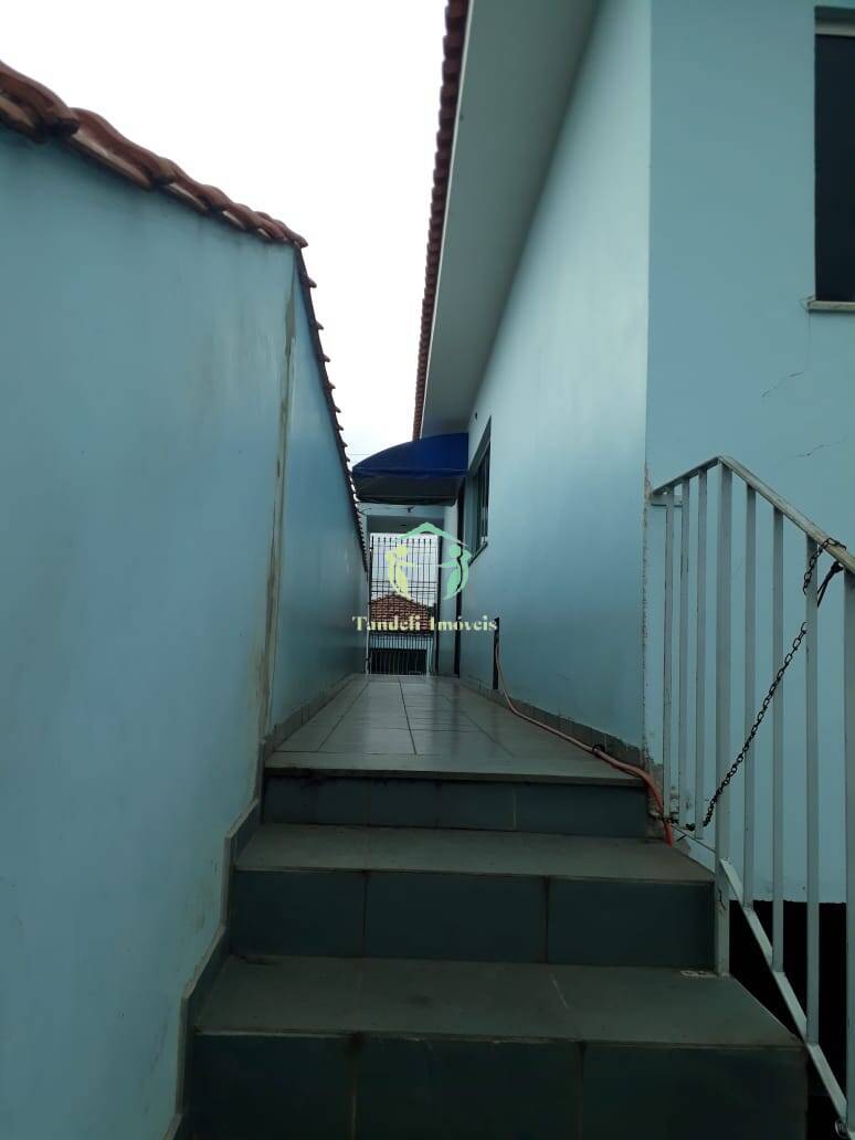 Casa, 3 quartos, 239 m² - Foto 27