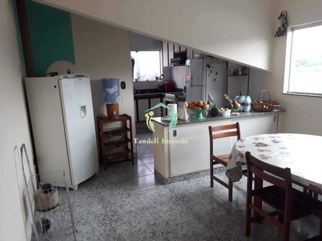 Casa, 3 quartos, 239 m² - Foto 10