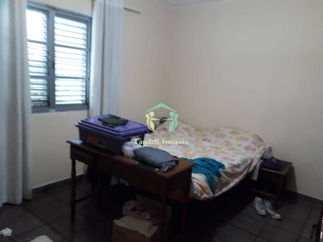 Casa, 3 quartos, 239 m² - Foto 37