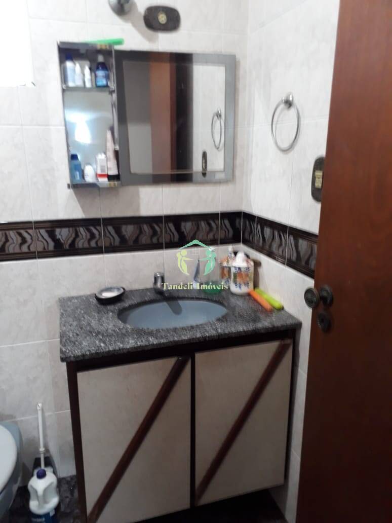 Casa, 3 quartos, 239 m² - Foto 16