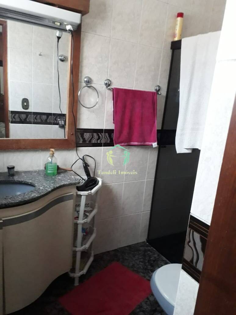 Casa, 3 quartos, 239 m² - Foto 22