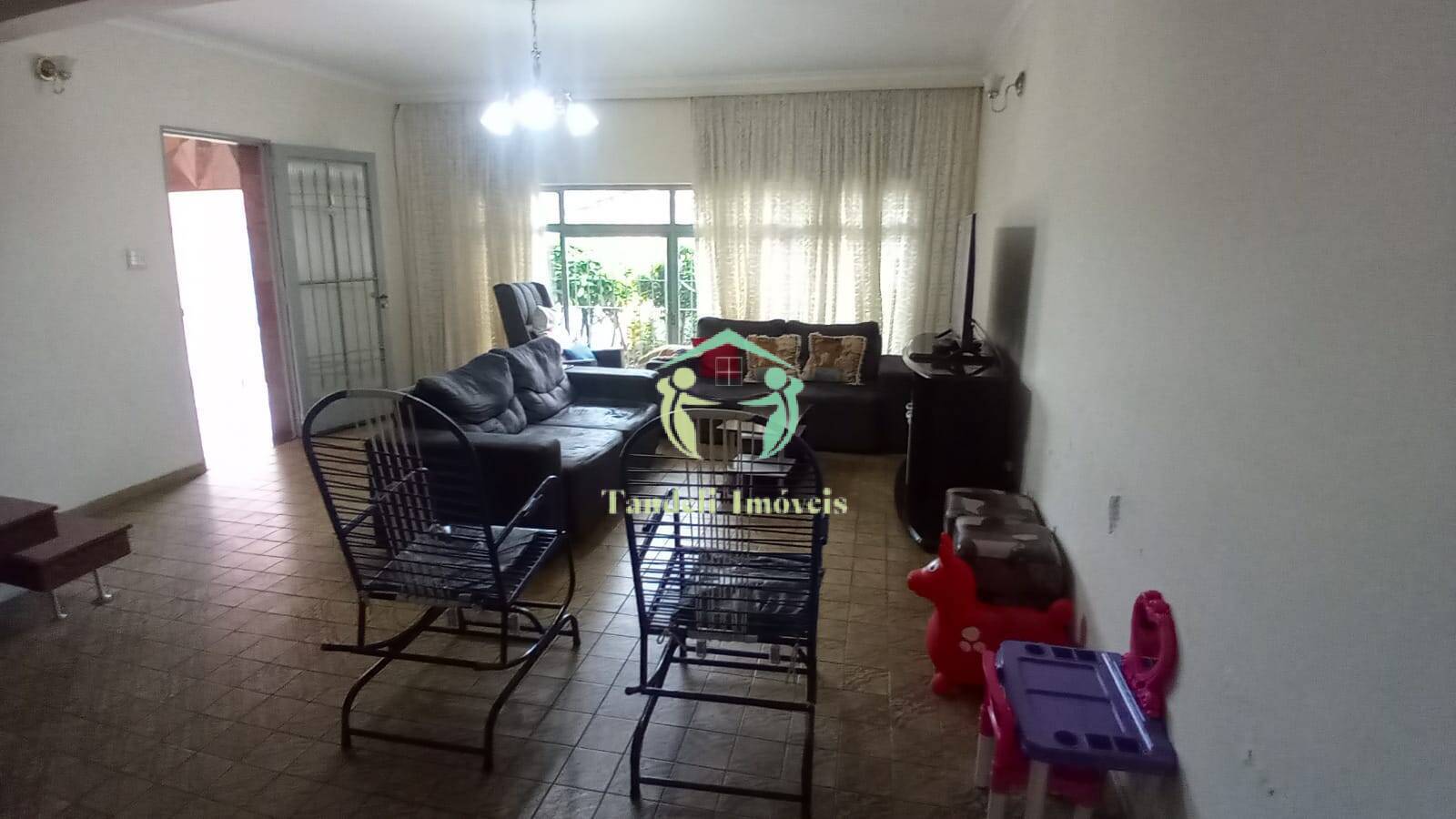 Casa, 5 quartos, 315 m² - Foto 3