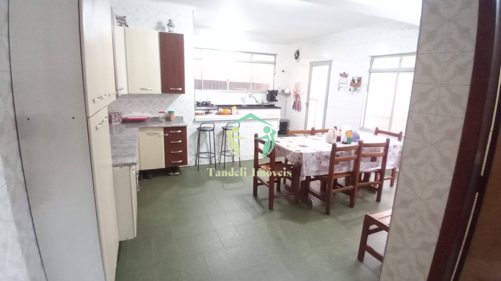 Casa, 5 quartos, 315 m² - Foto 5