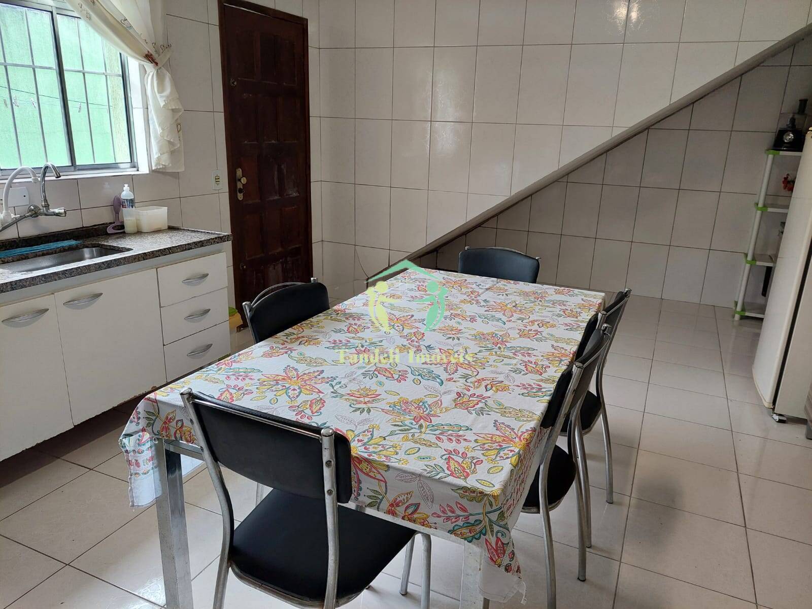 Sobrado, 4 quartos, 372 m² - Foto 2