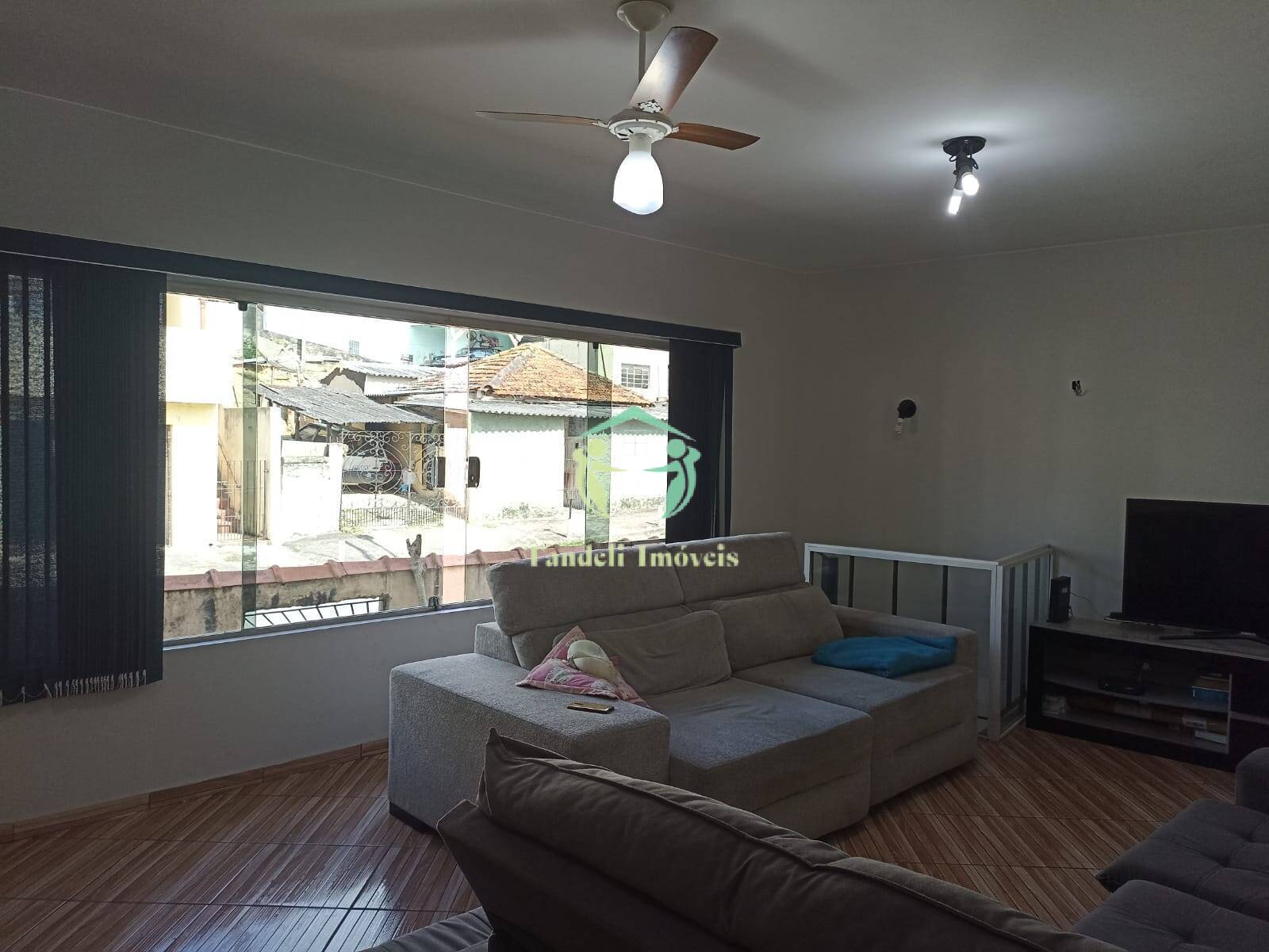 Casa, 3 quartos, 212 m² - Foto 4