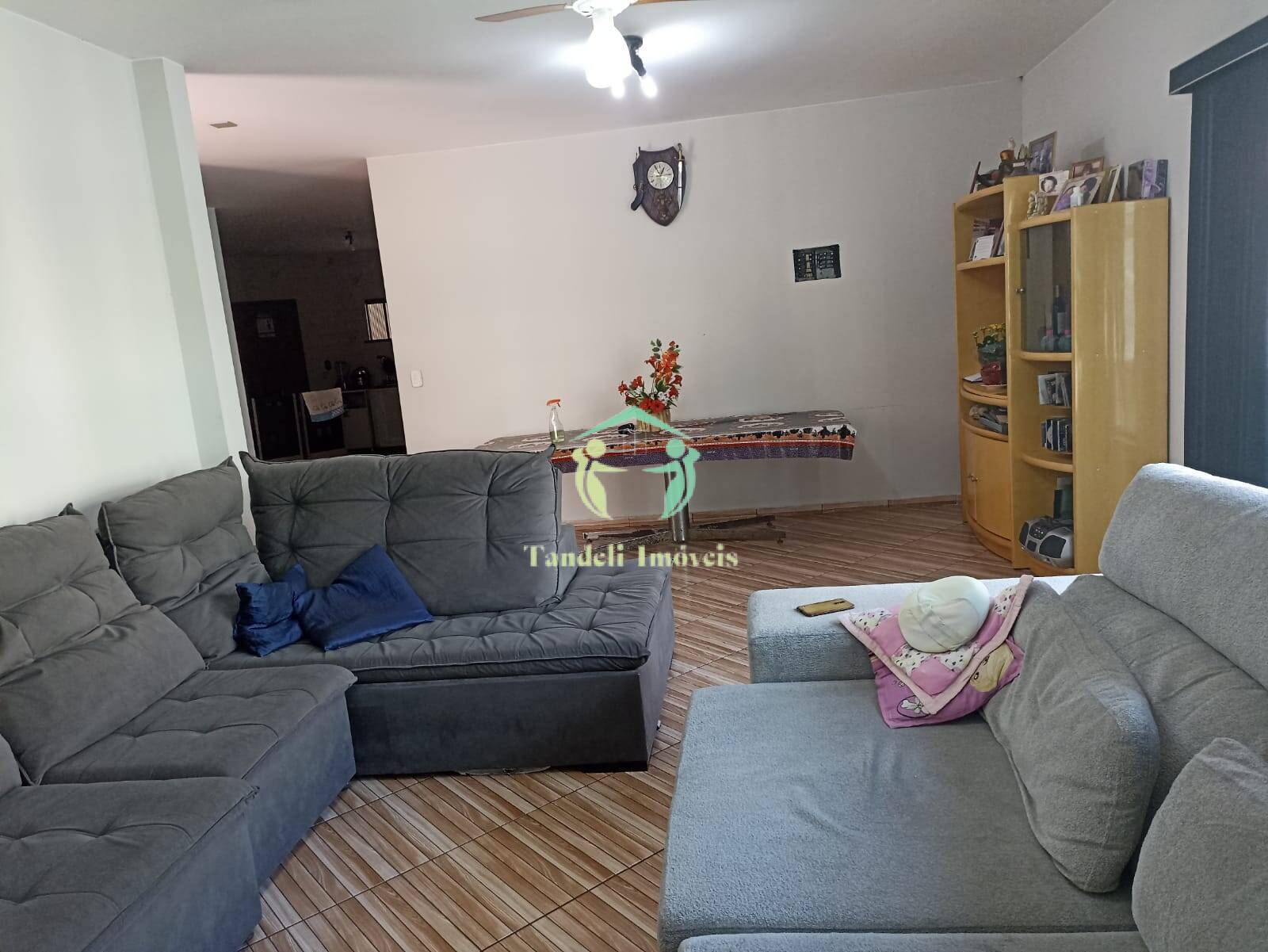 Casa, 3 quartos, 212 m² - Foto 3