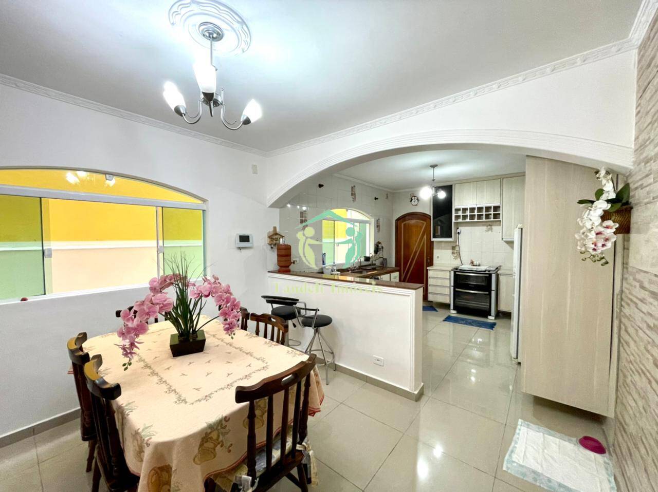 Sobrado, 3 quartos, 175 m² - Foto 2