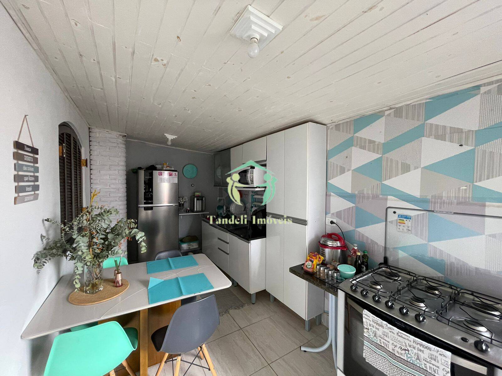 Sobrado, 5 quartos, 238 m² - Foto 2