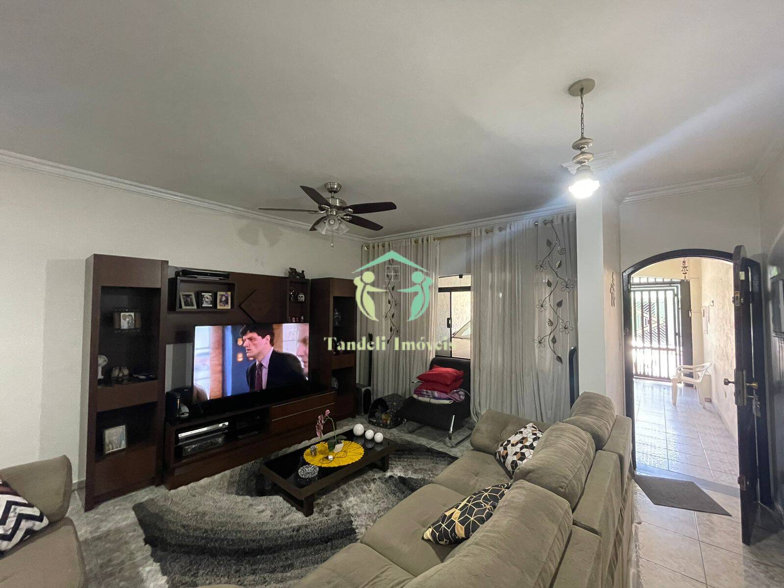 Sobrado, 3 quartos, 190 m² - Foto 1