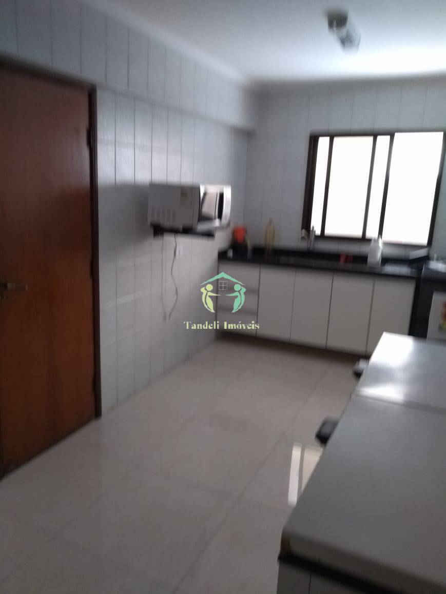 Apartamento, 3 quartos, 140 m² - Foto 8