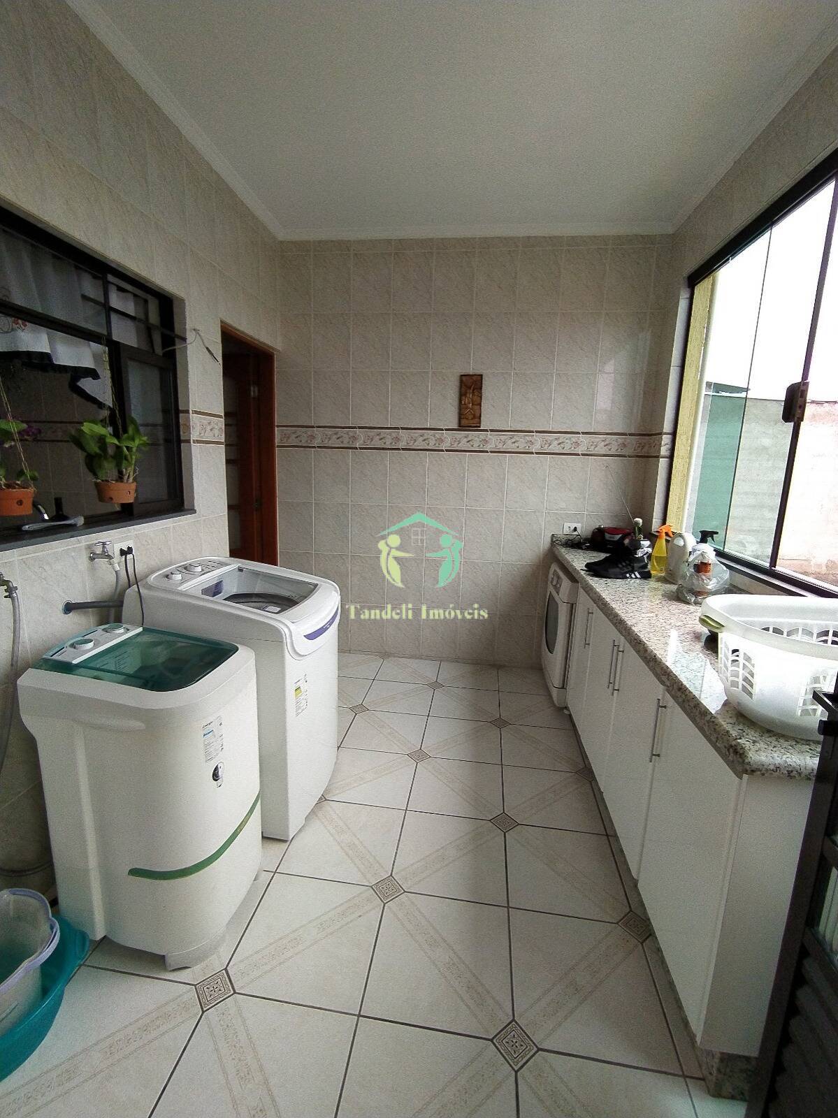 Sobrado, 3 quartos, 350 m² - Foto 7
