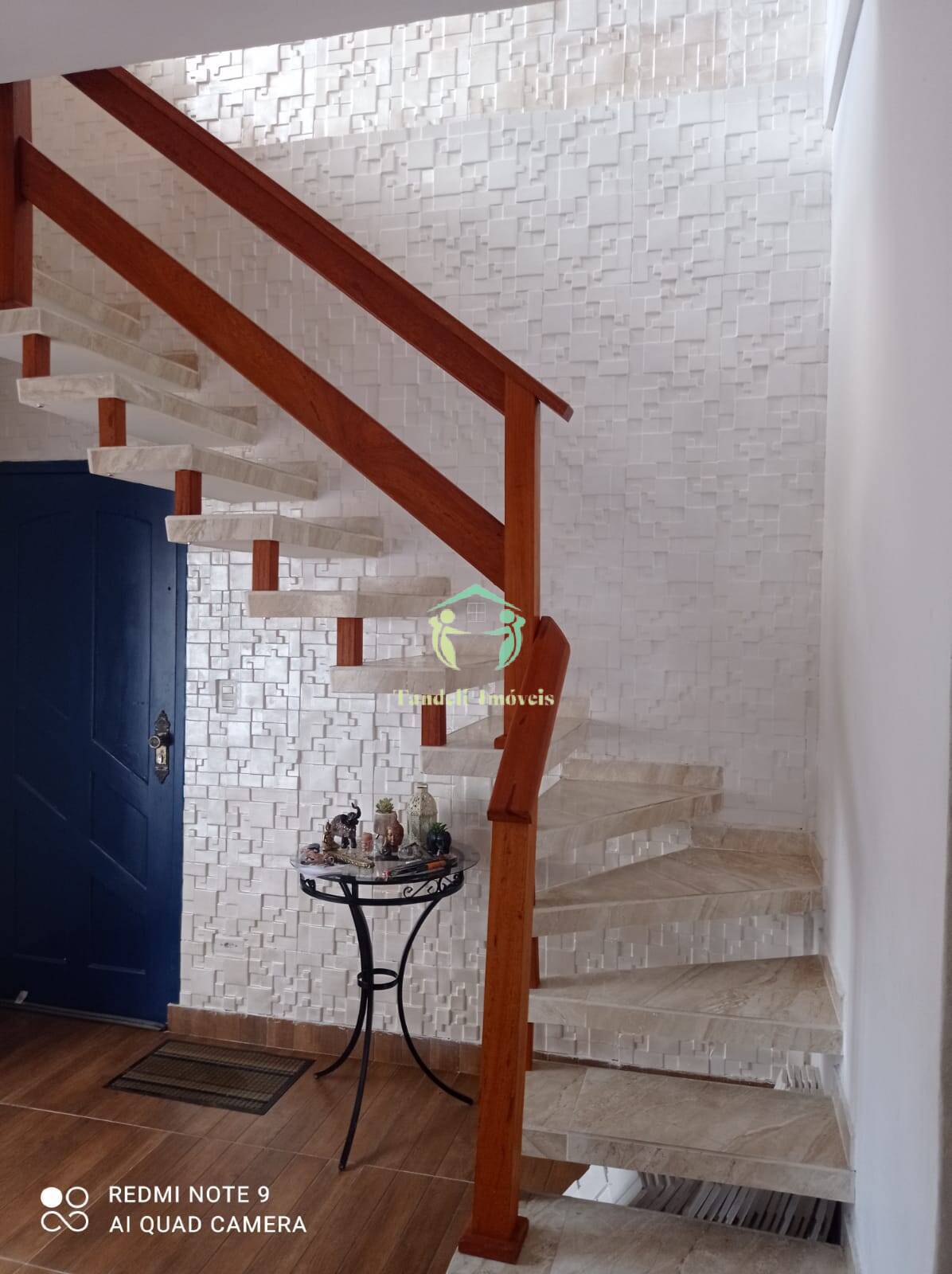 Sobrado, 5 quartos, 270 m² - Foto 3