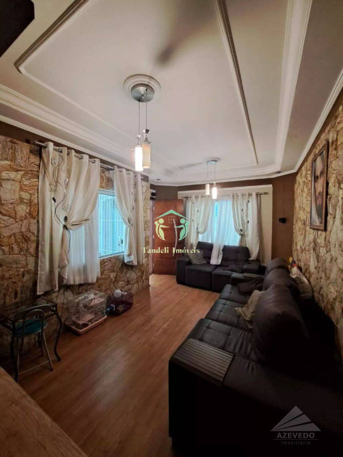 Sobrado, 3 quartos, 245 m² - Foto 1