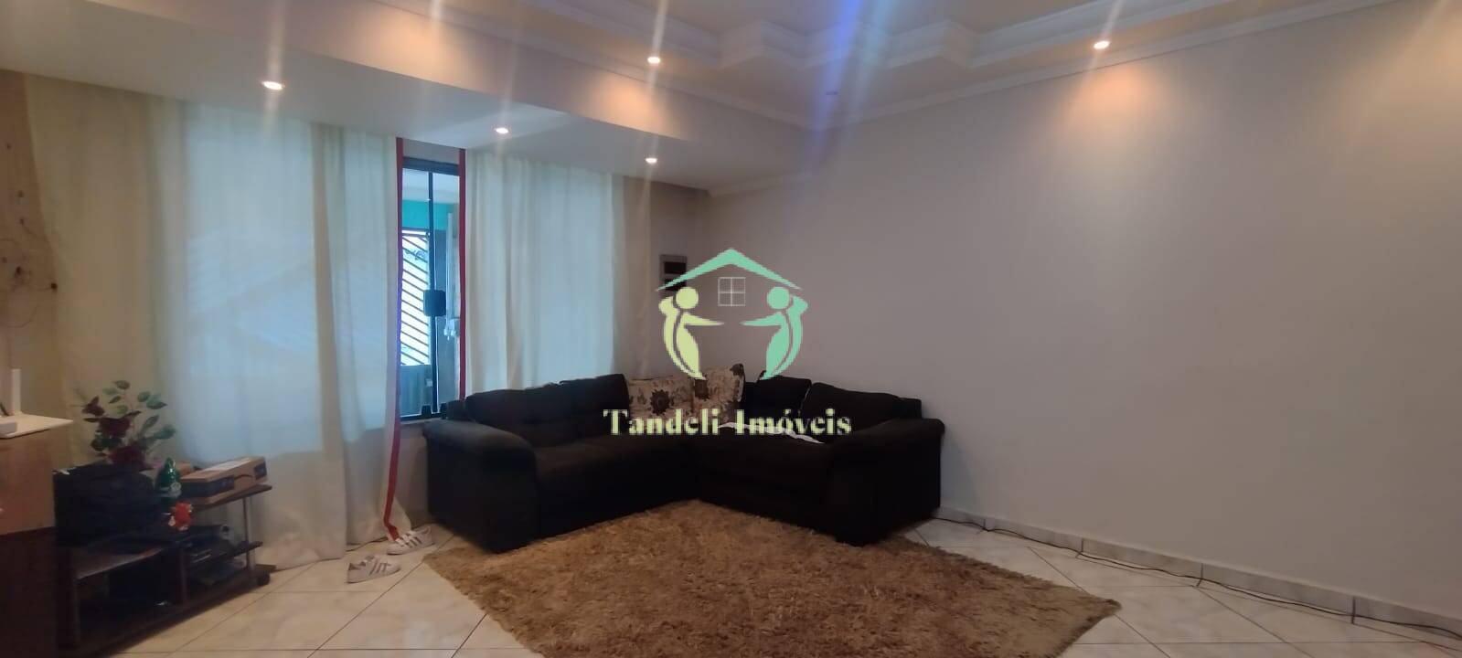 Casa, 3 quartos, 277 m² - Foto 1