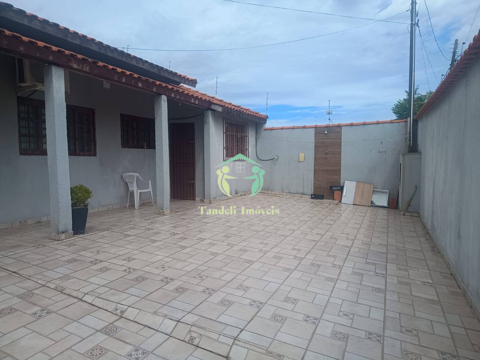 Casa, 2 quartos, 95 m² - Foto 1