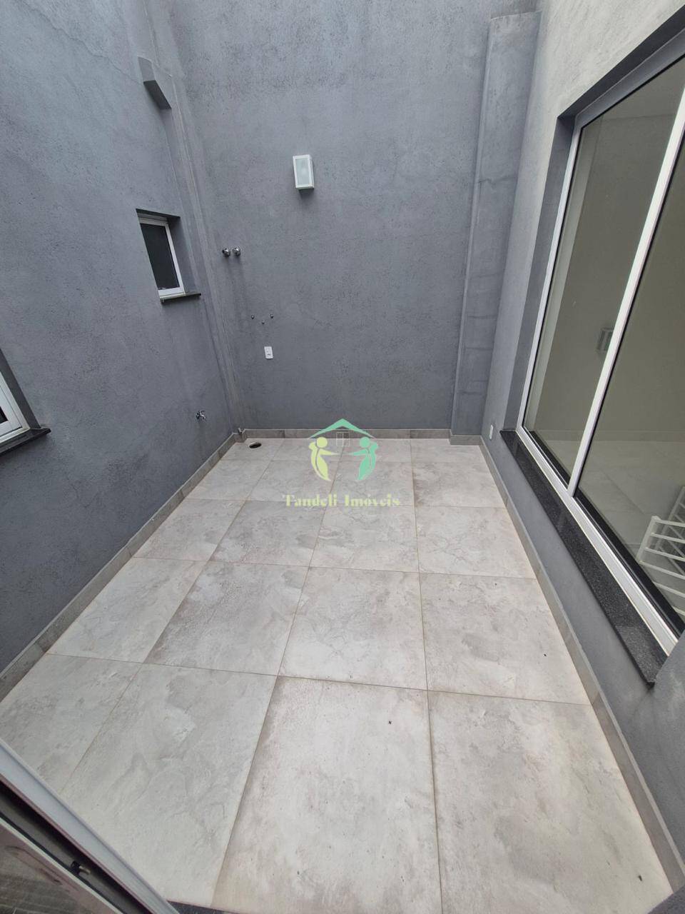 Sobrado, 3 quartos, 279 m² - Foto 4