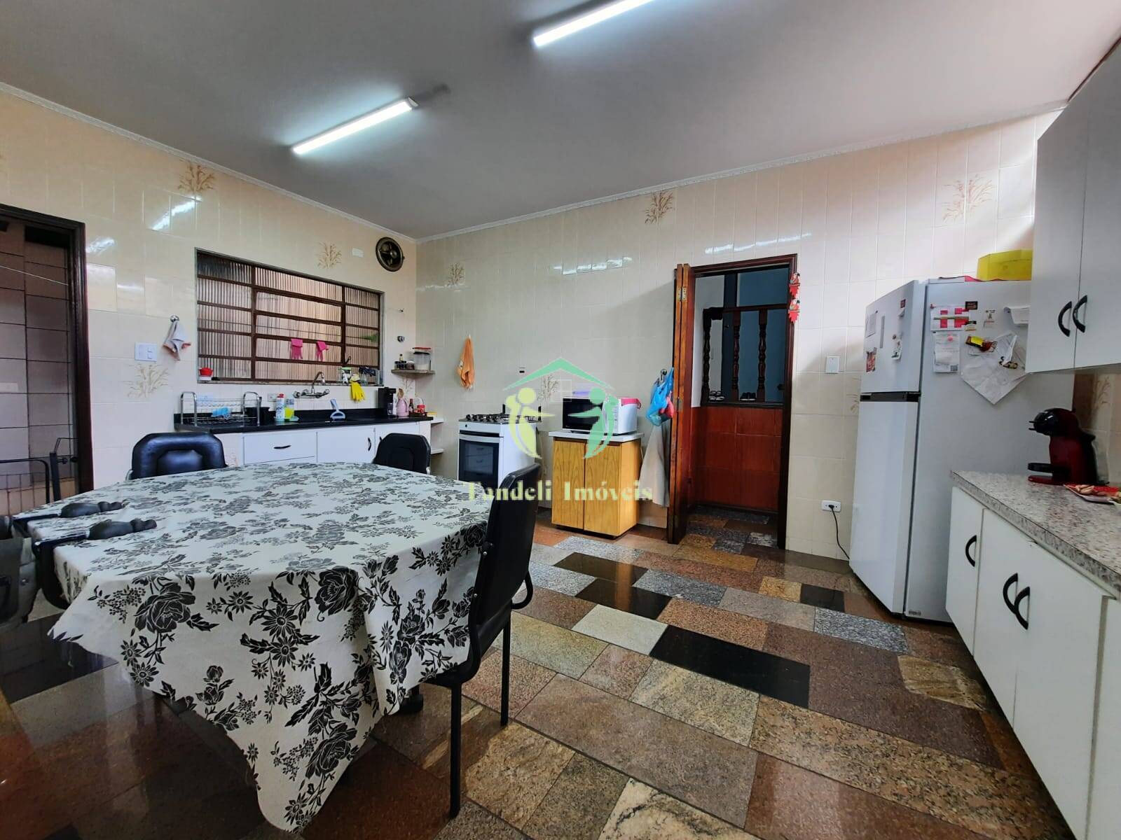 Casa, 4 quartos, 252 m² - Foto 22