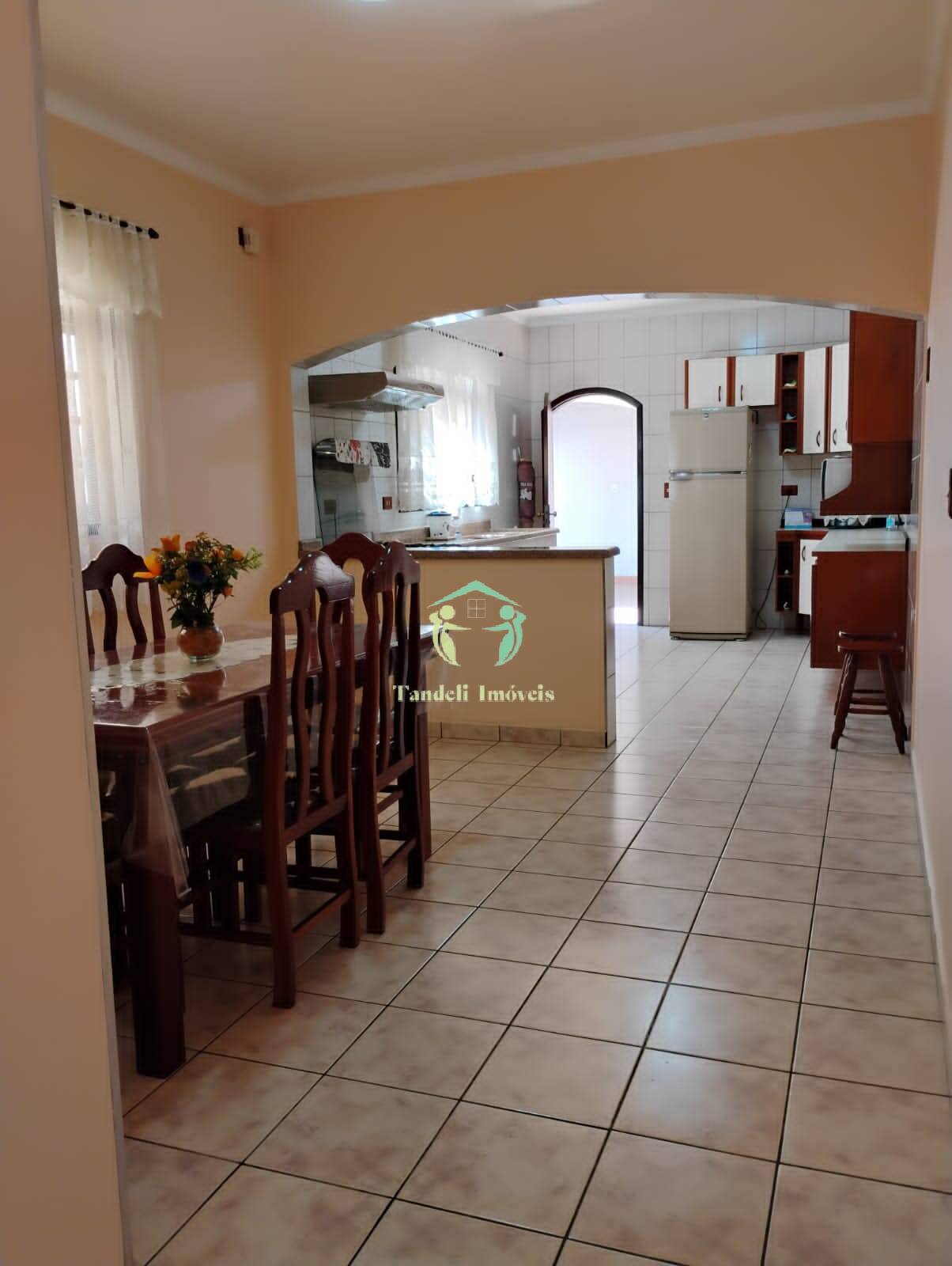 Sobrado, 3 quartos, 212 m² - Foto 2