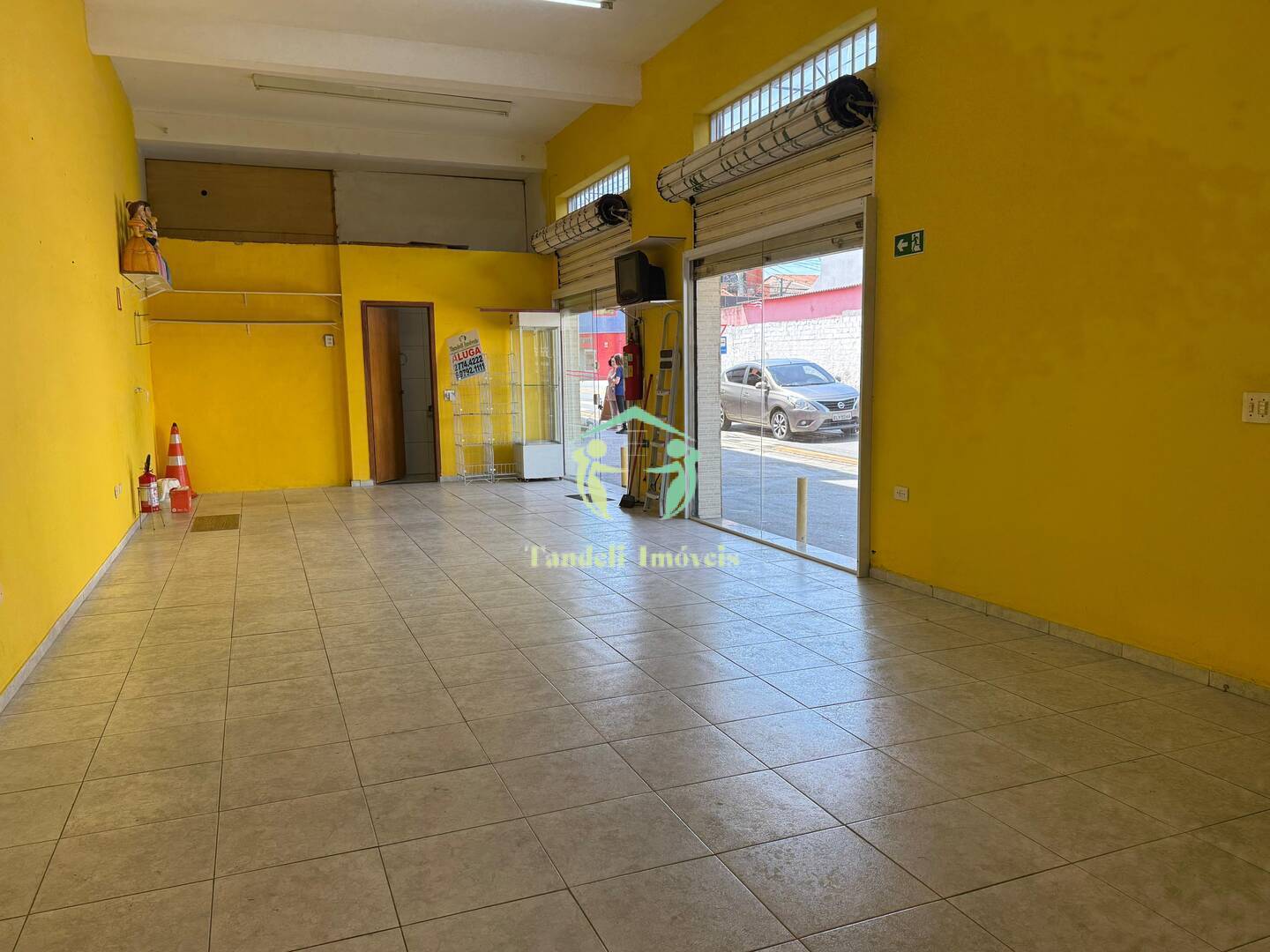Loja-Salão, 100 m² - Foto 1
