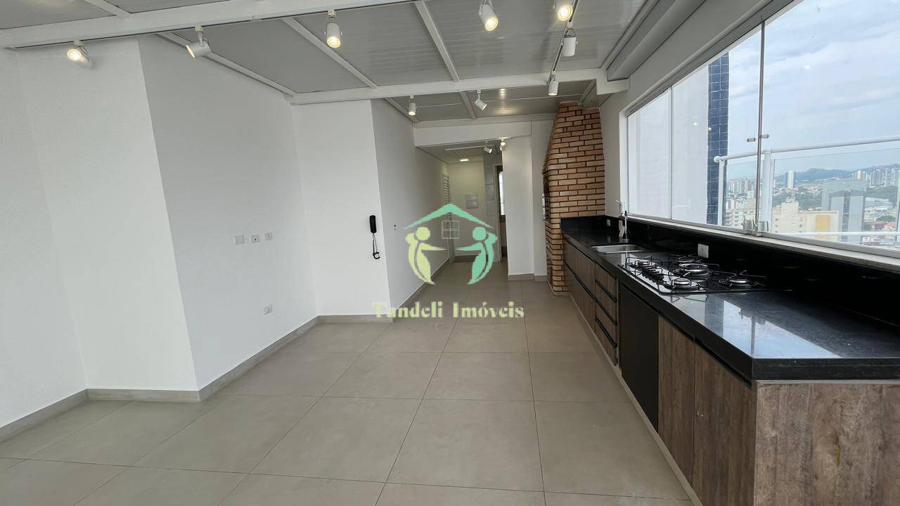 Cobertura, 3 quartos, 250 m² - Foto 2