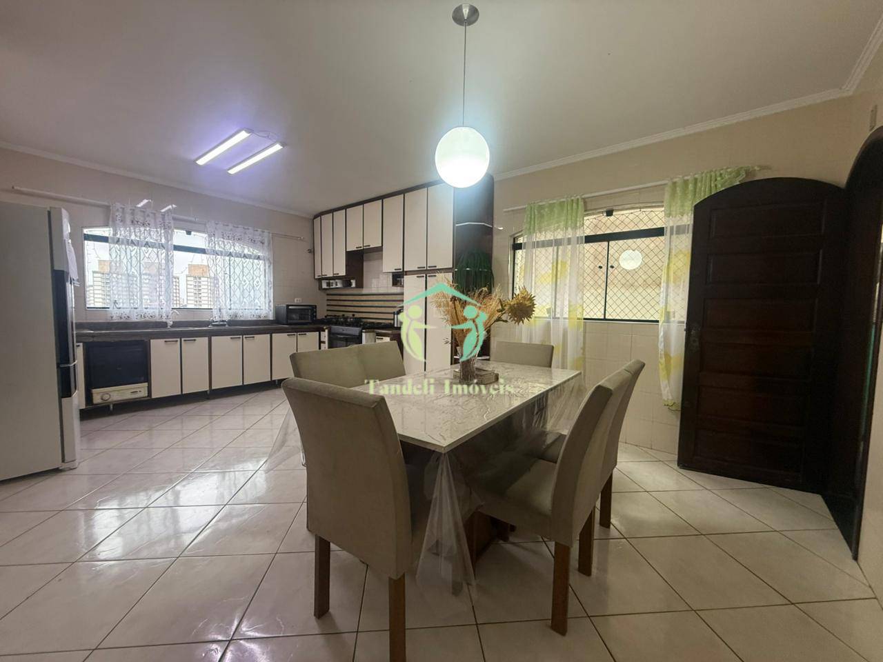 Sobrado, 3 quartos, 233 m² - Foto 5