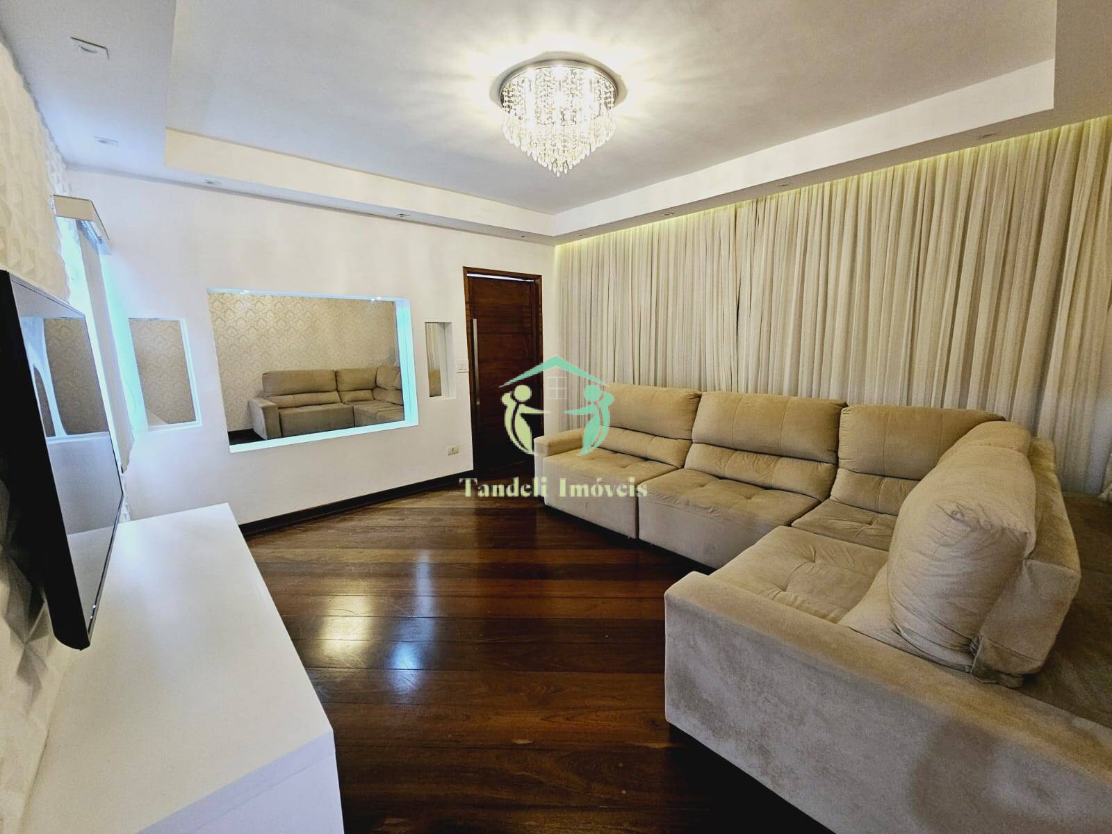 Sobrado, 3 quartos, 174 m² - Foto 1