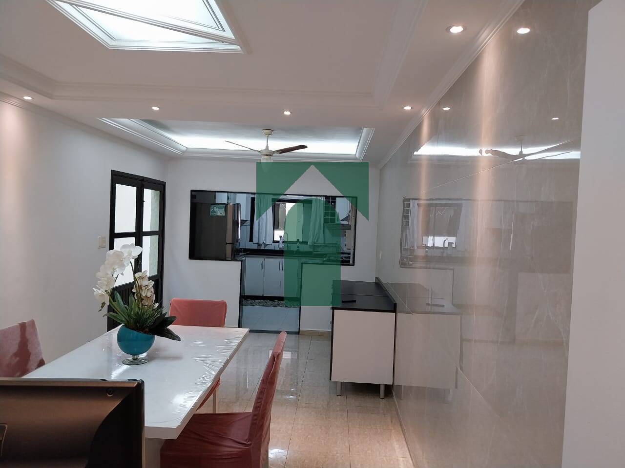 Sobrado, 4 quartos, 324 m² - Foto 4