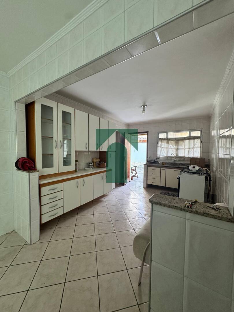 Casa, 3 quartos, 400 m² - Foto 1