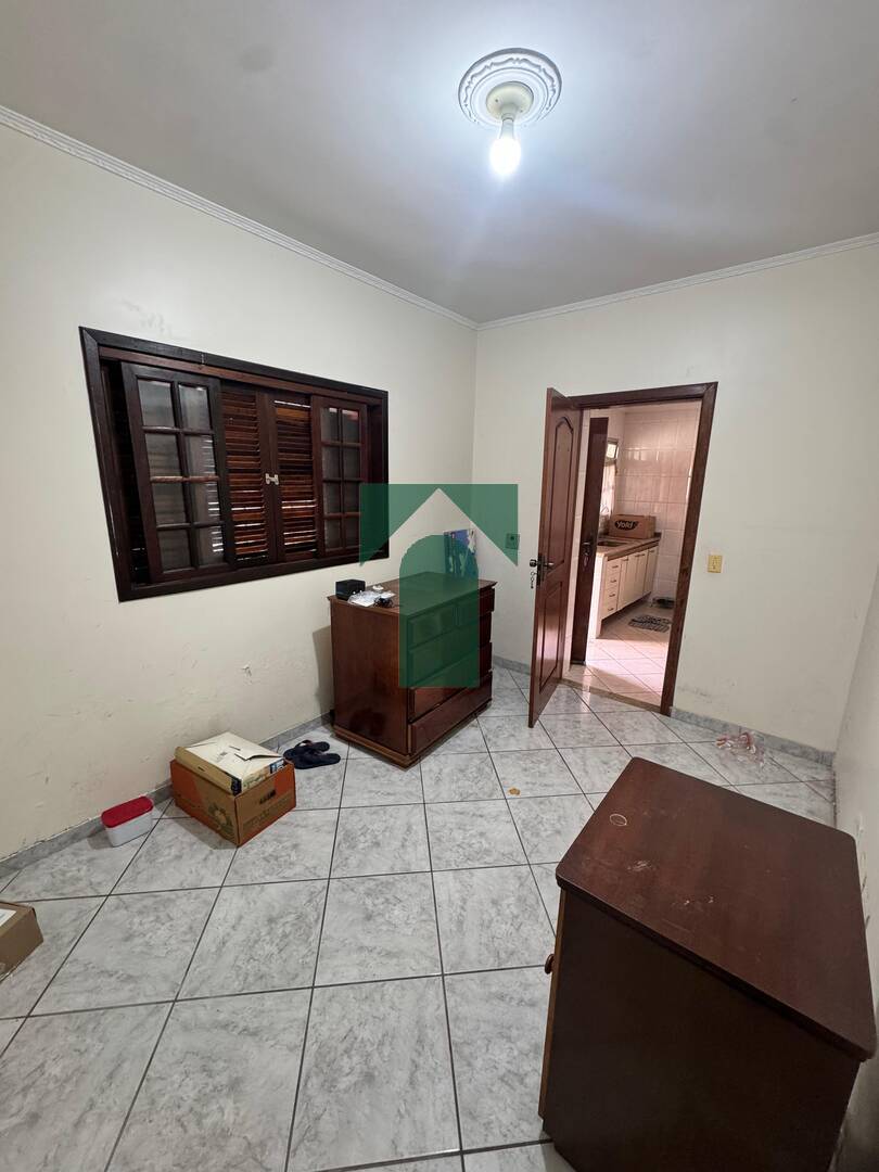 Casa, 3 quartos, 400 m² - Foto 4