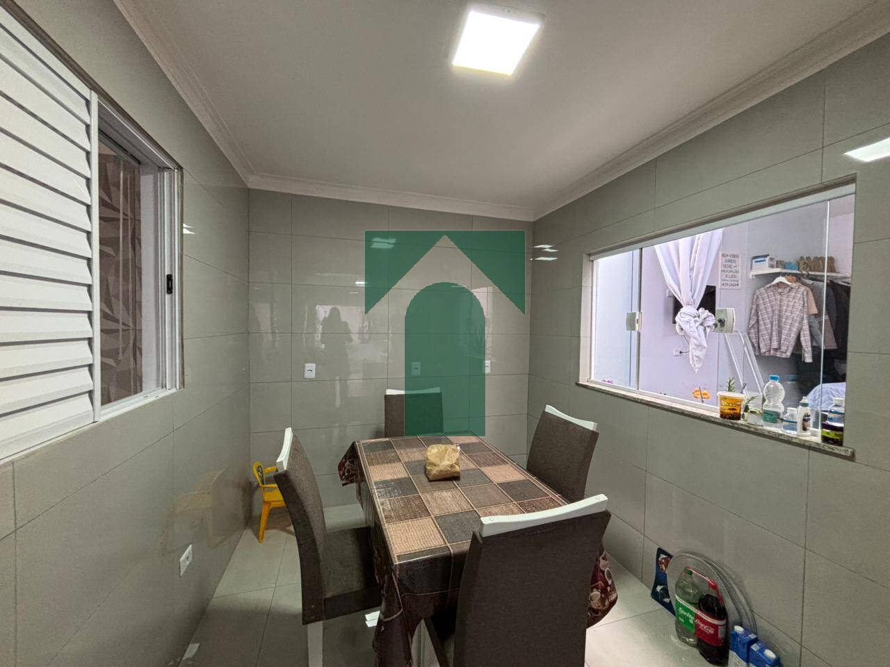 Casa, 3 quartos, 200 m² - Foto 3