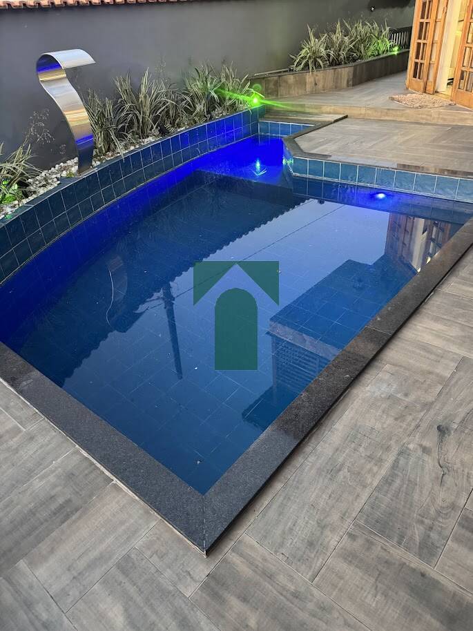 Casa, 3 quartos, 405 m² - Foto 32