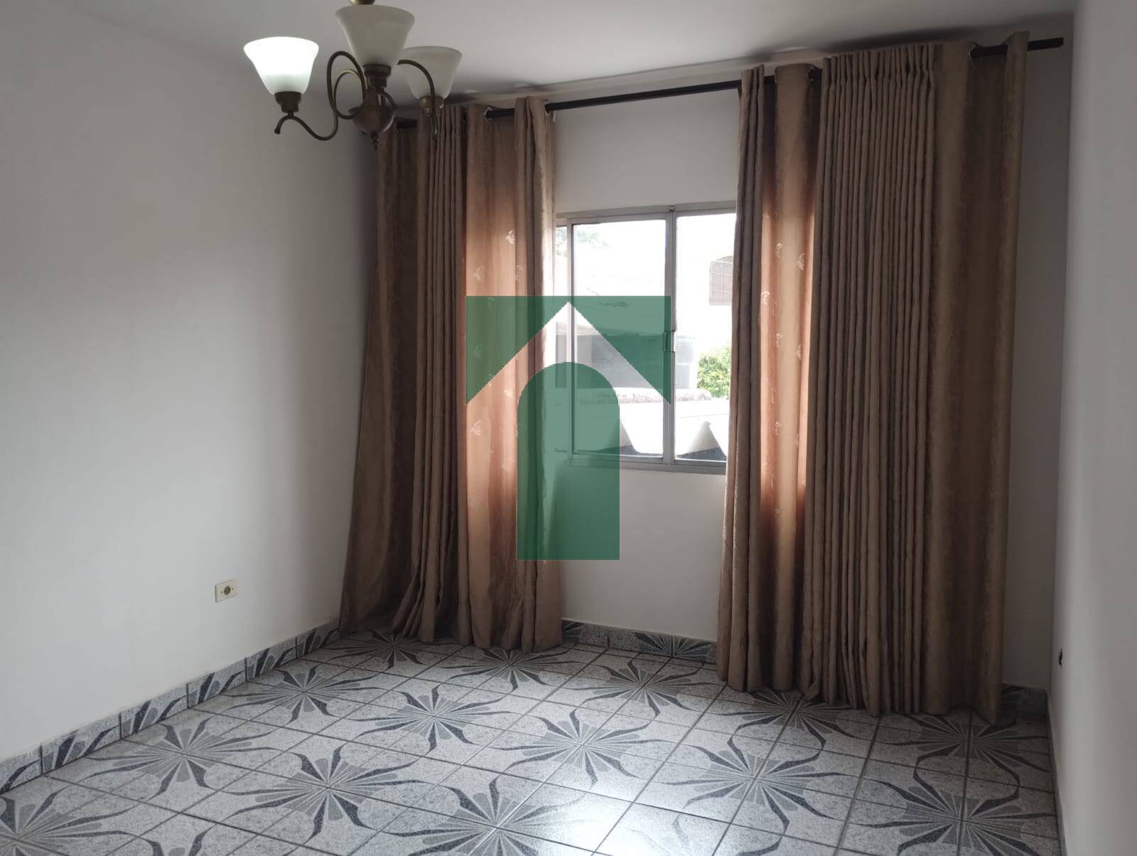 Casa, 3 quartos, 239 m² - Foto 1