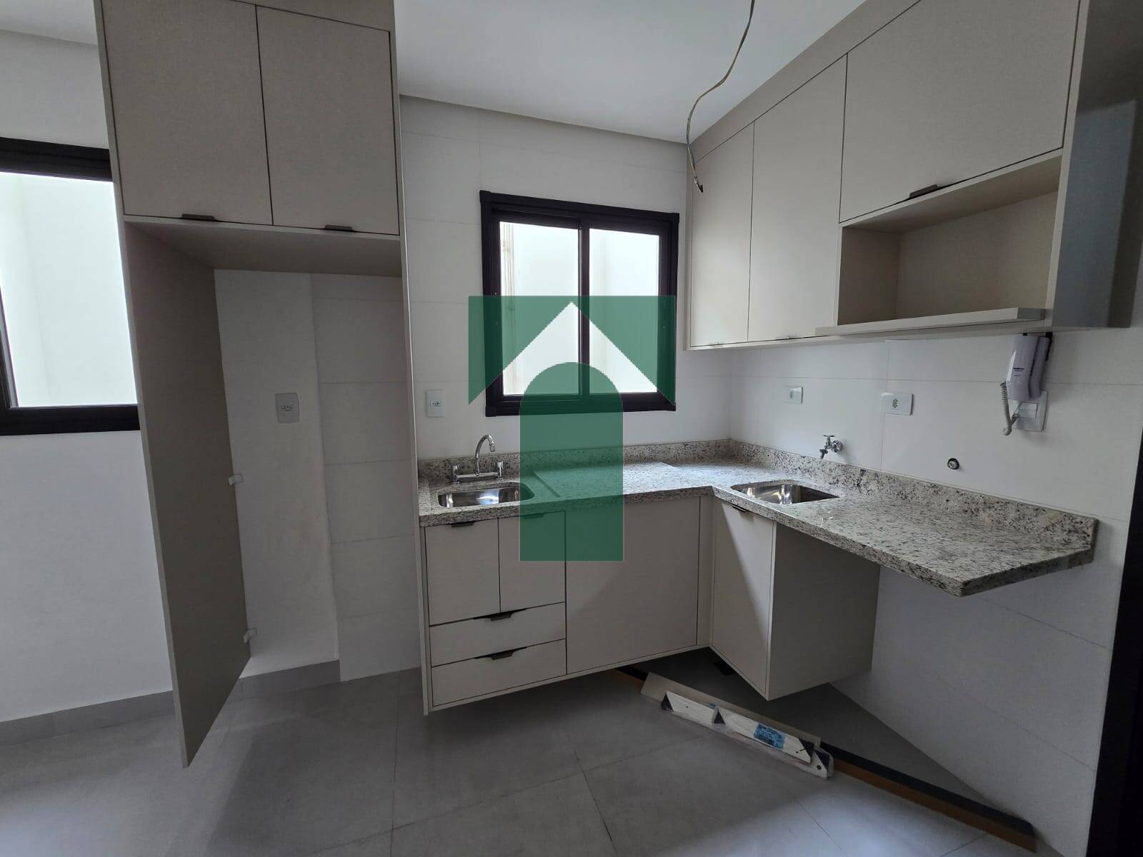Apartamento, 2 quartos, 50 m² - Foto 2