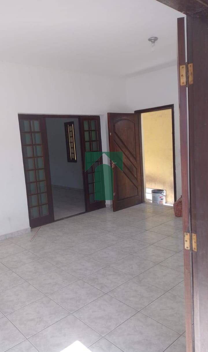 Casa, 4 quartos, 253 m² - Foto 1