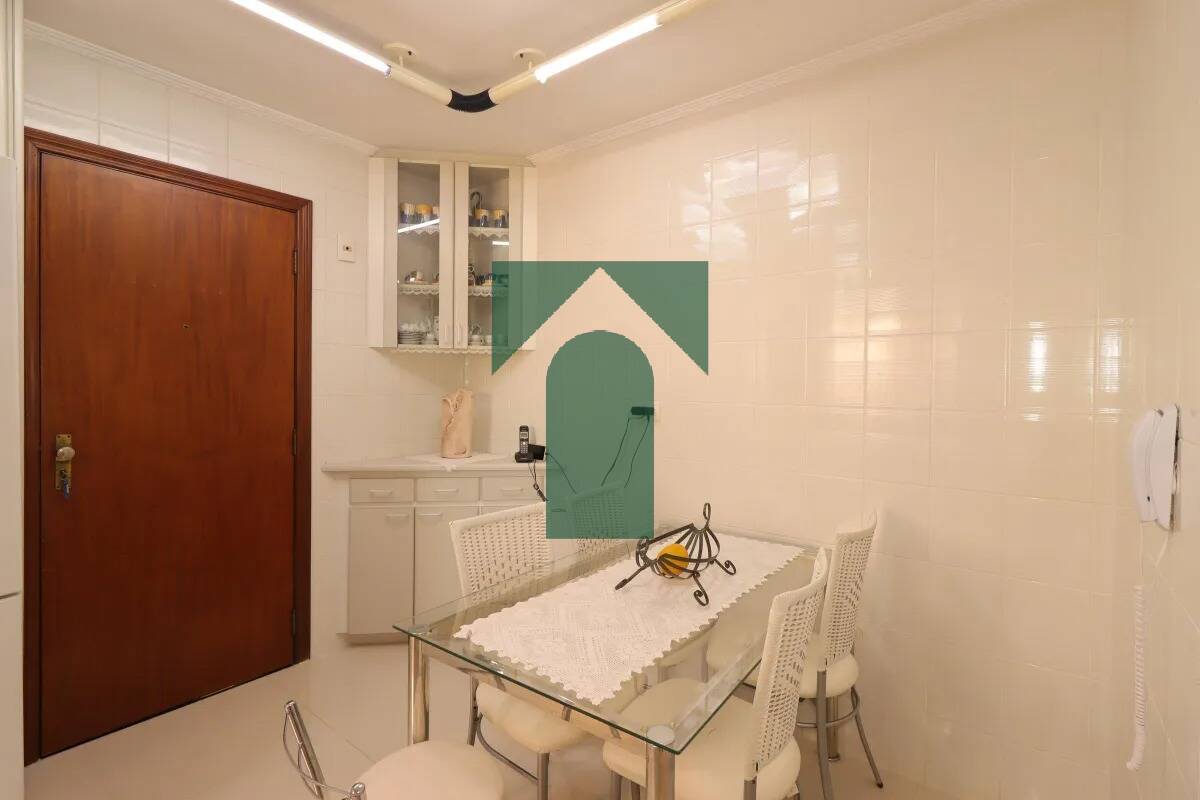 Apartamento, 3 quartos, 140 m² - Foto 2
