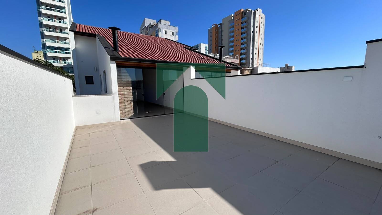 Apartamento, 3 quartos, 168 m² - Foto 1
