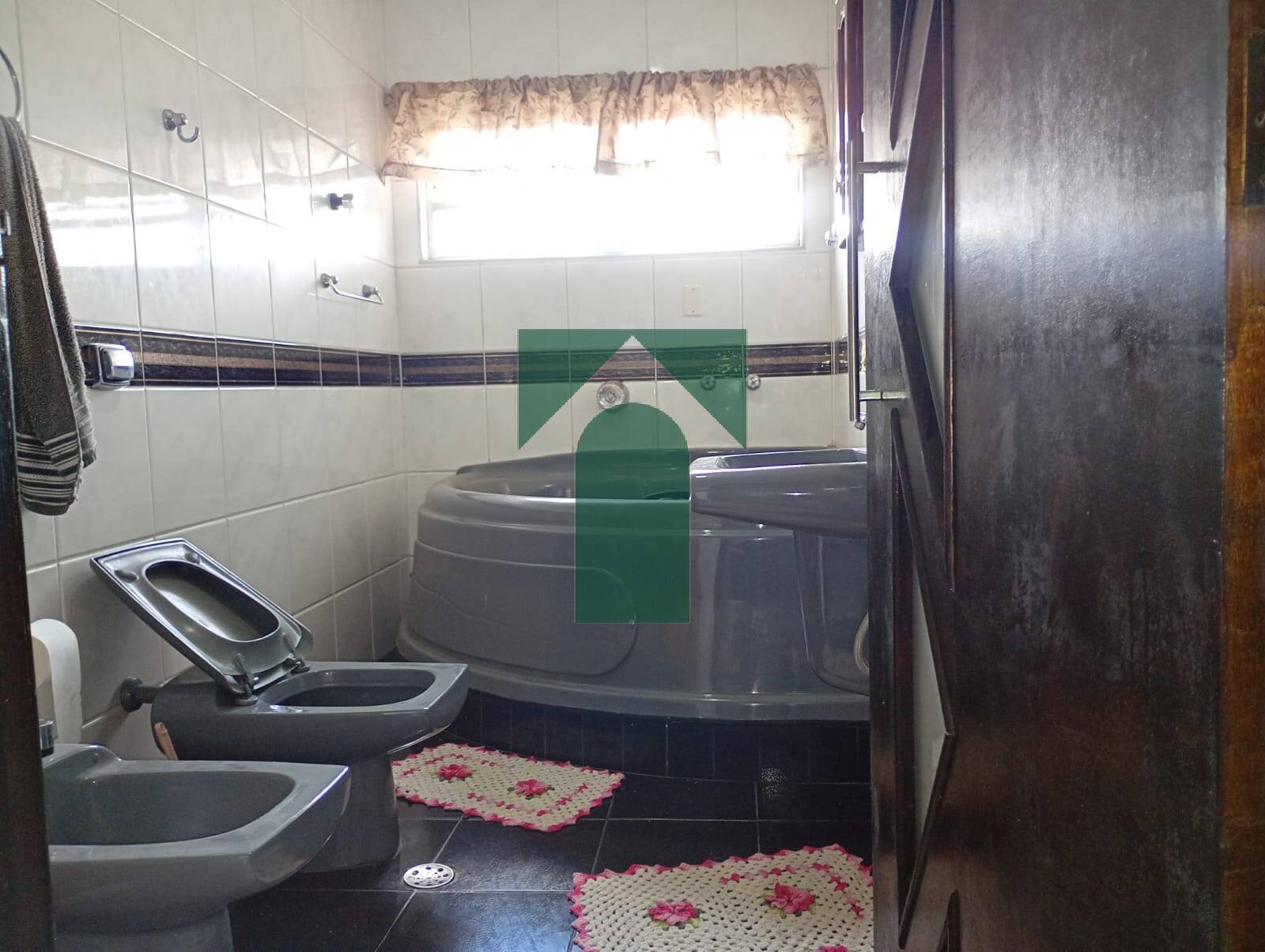 Sobrado, 3 quartos, 270 m² - Foto 9