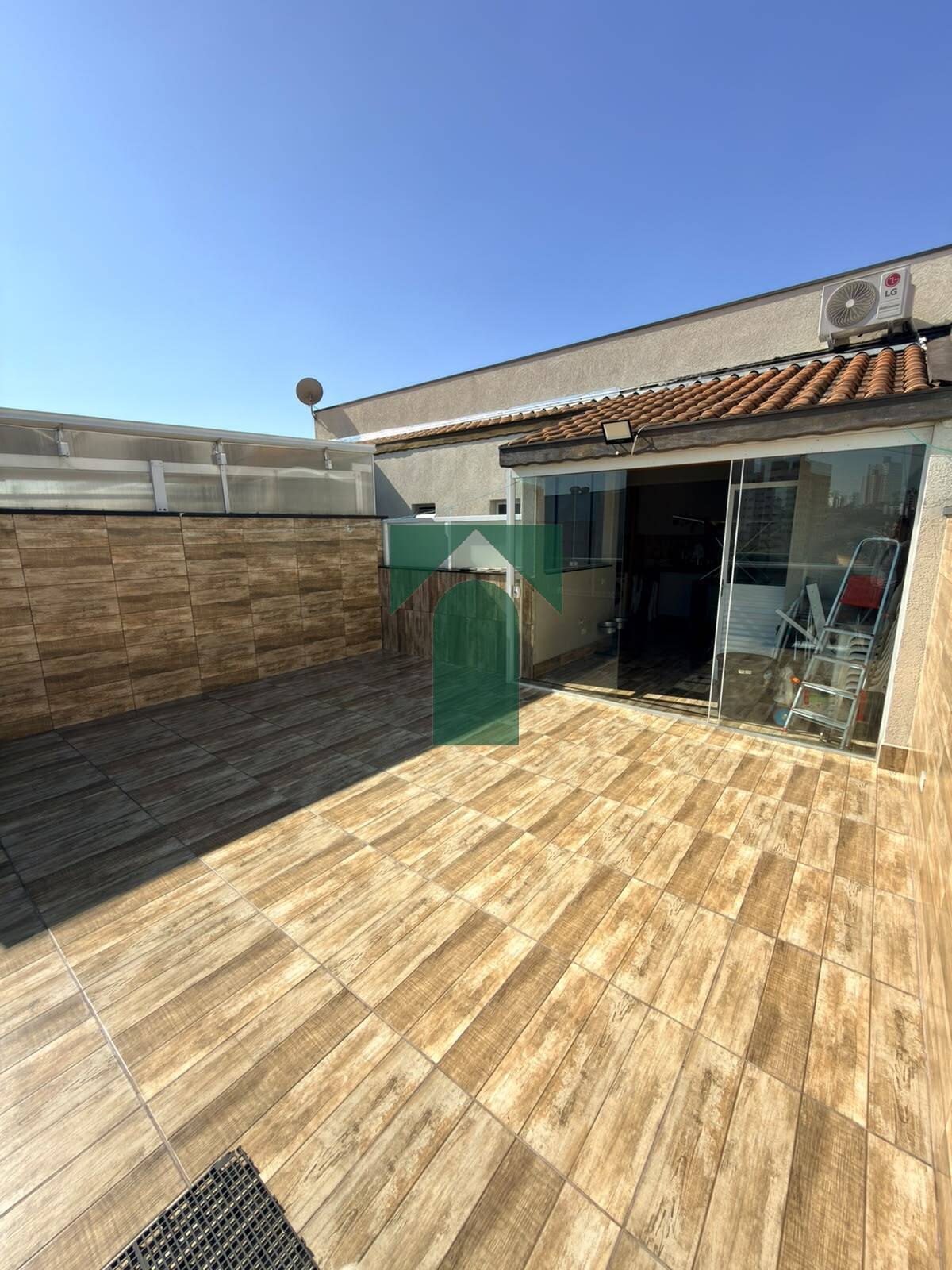 Cobertura, 2 quartos, 166 m² - Foto 1