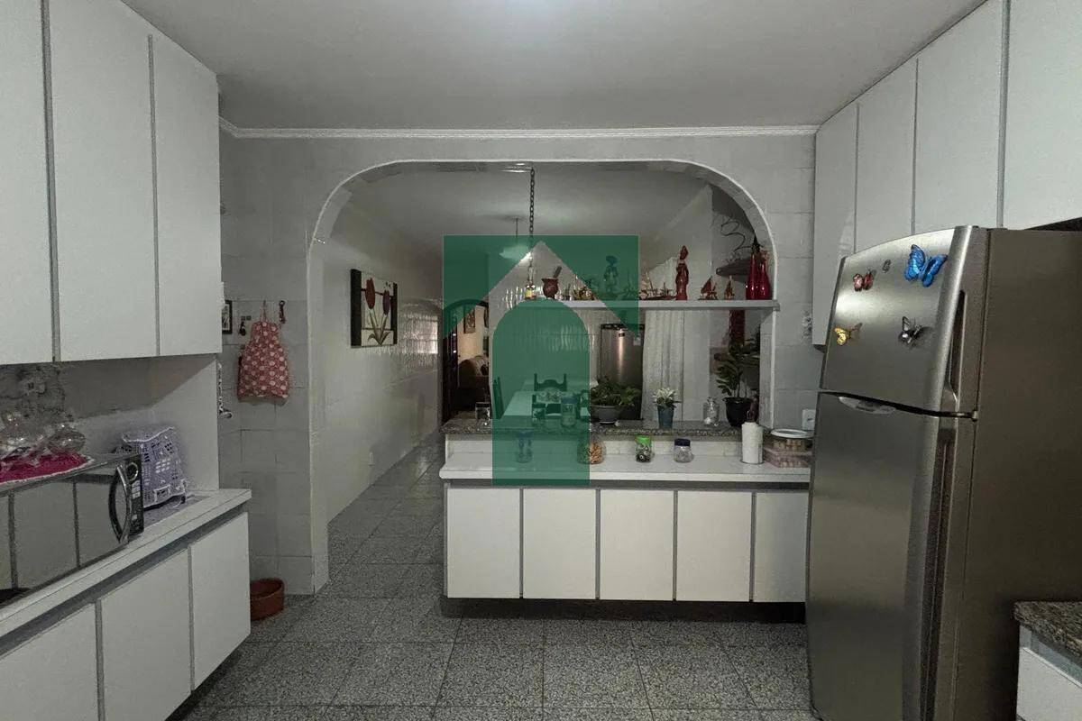 Sobrado, 3 quartos, 181 m² - Foto 8